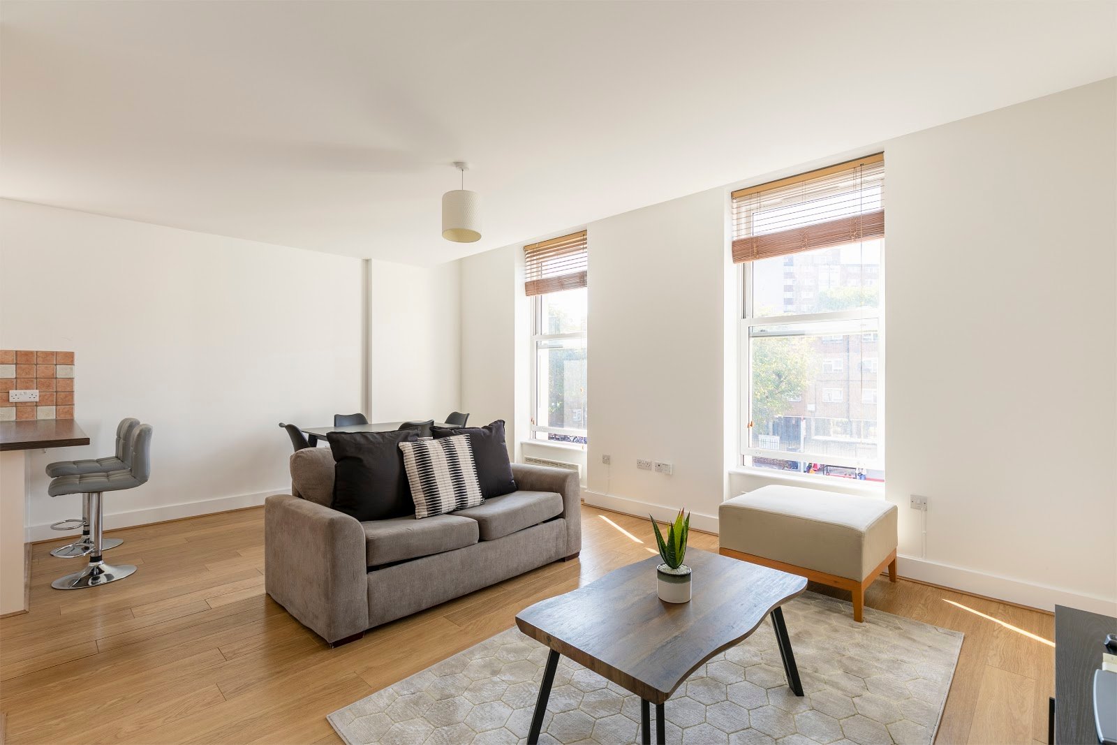 221 Clapham Road, Stockwell, SW9