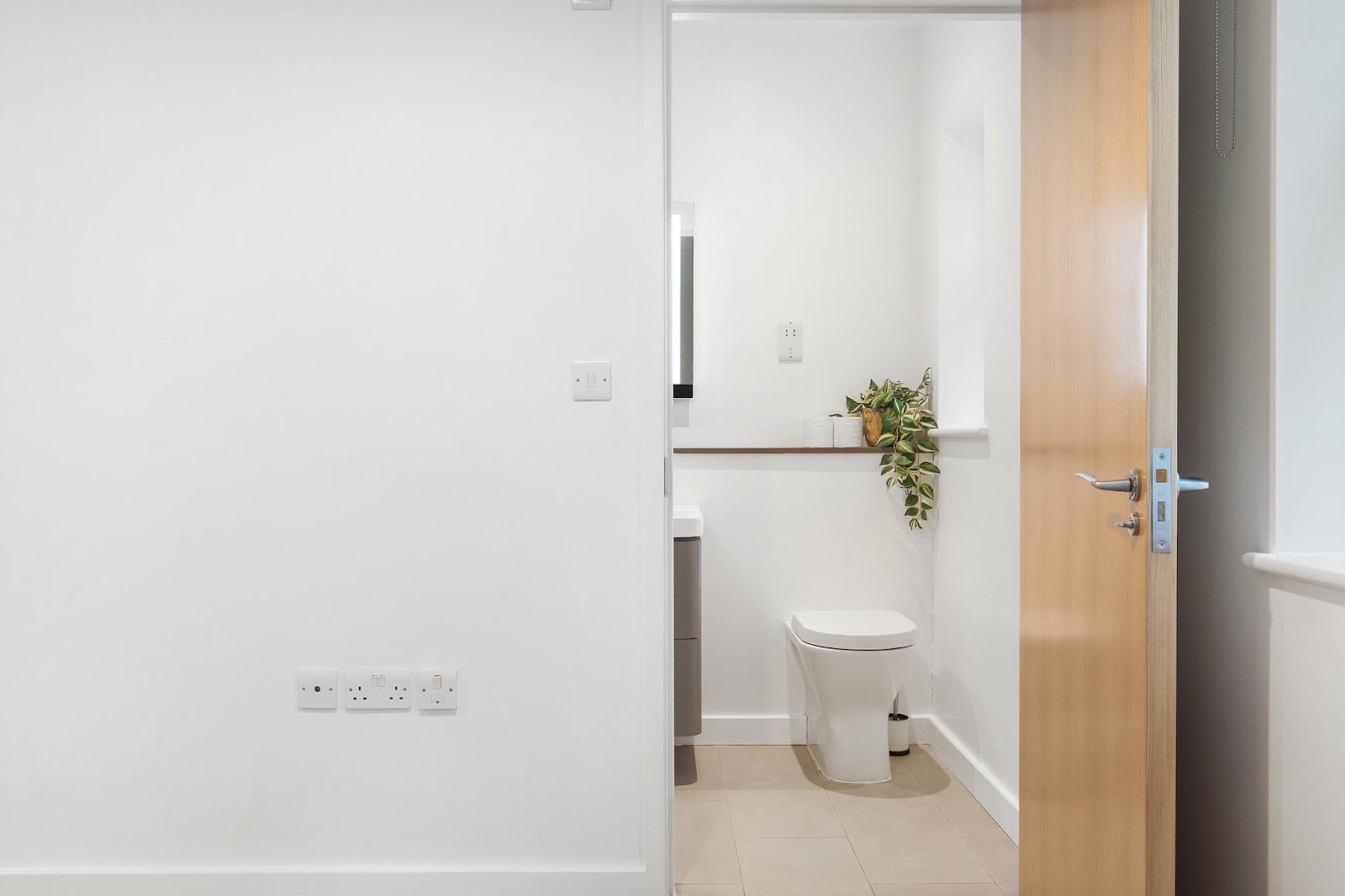 223 Clapham Road, Stockwell, SW9
