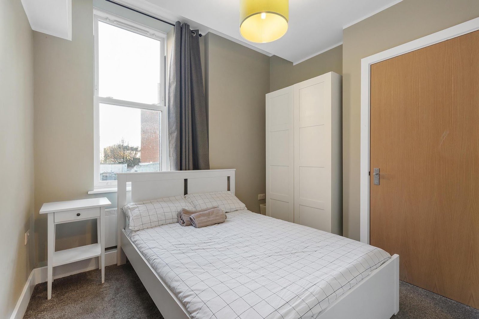 221 Clapham Road, Stockwell, SW9