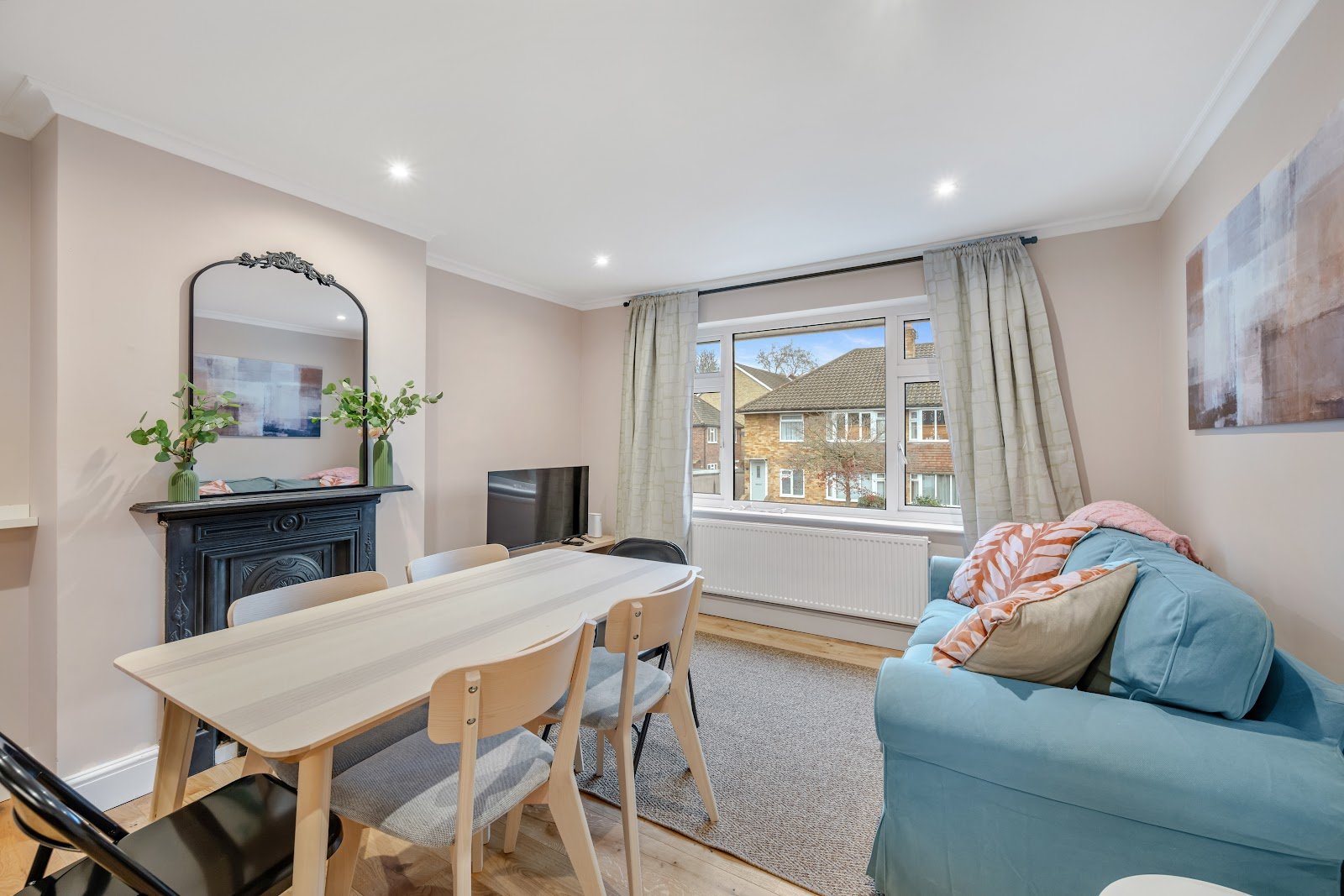 Webster Gardens, Ealing, W5