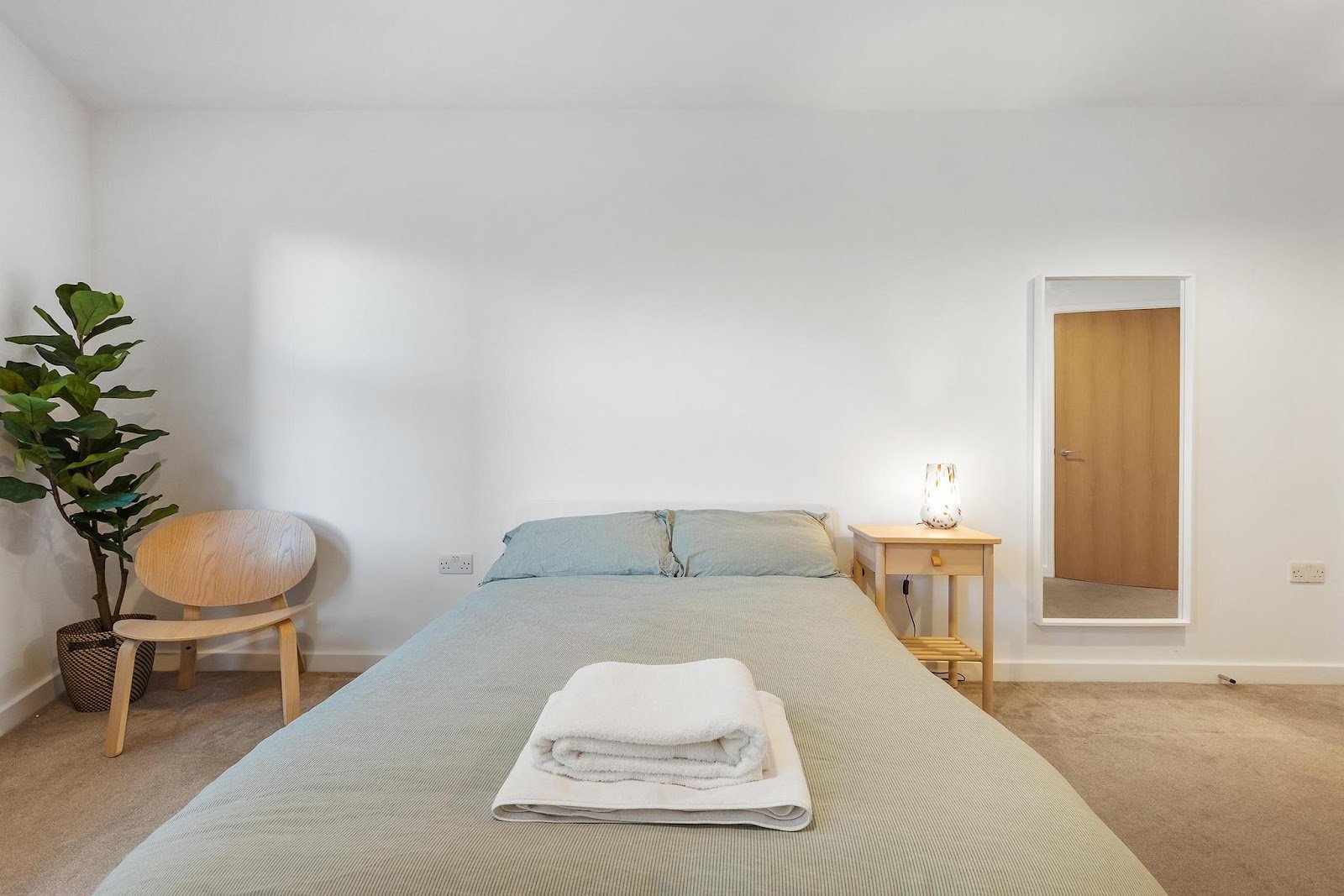 223 Clapham Road, Stockwell, SW9