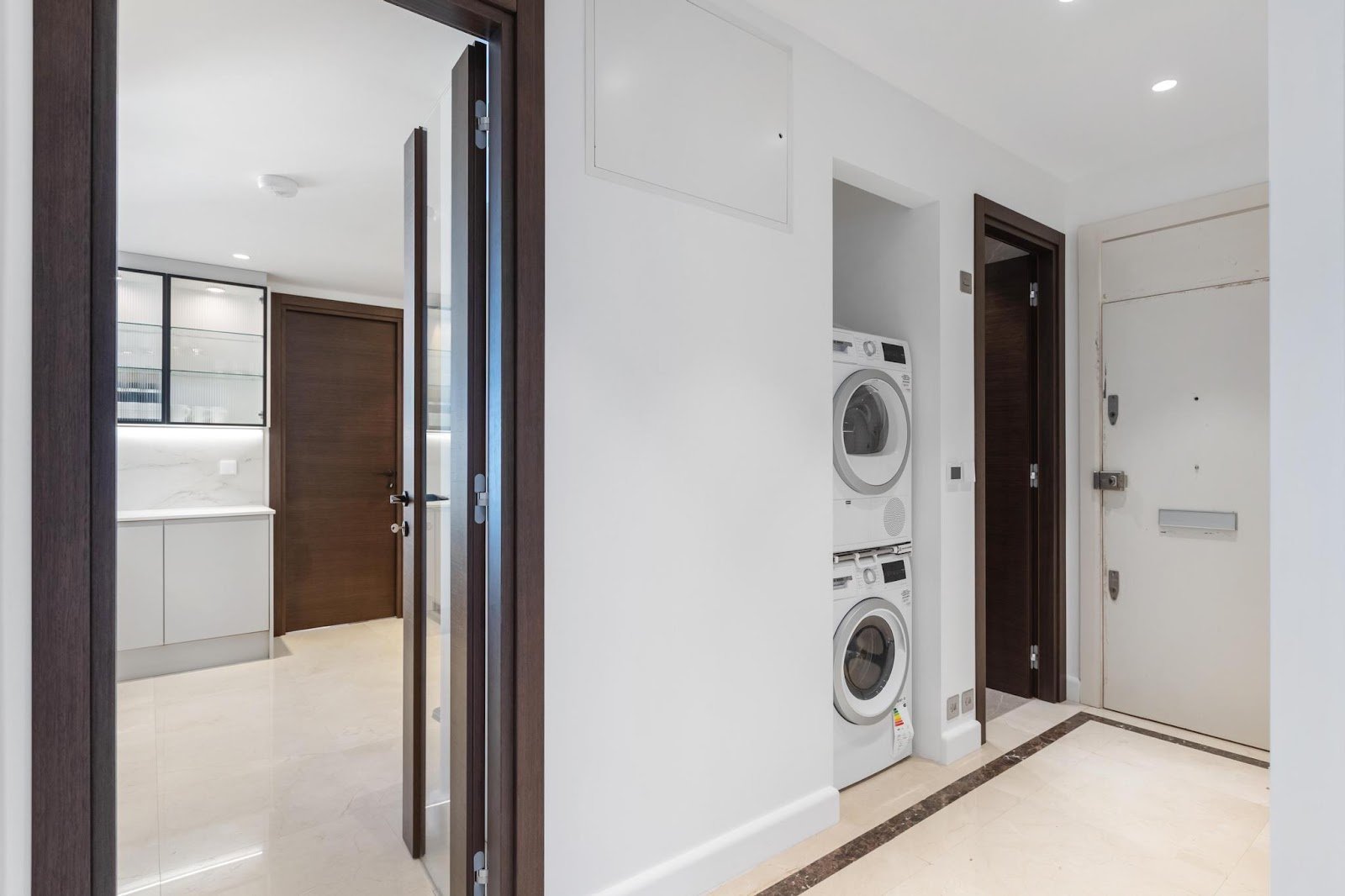 Lowndes Square, Knightsbridge, SW1X