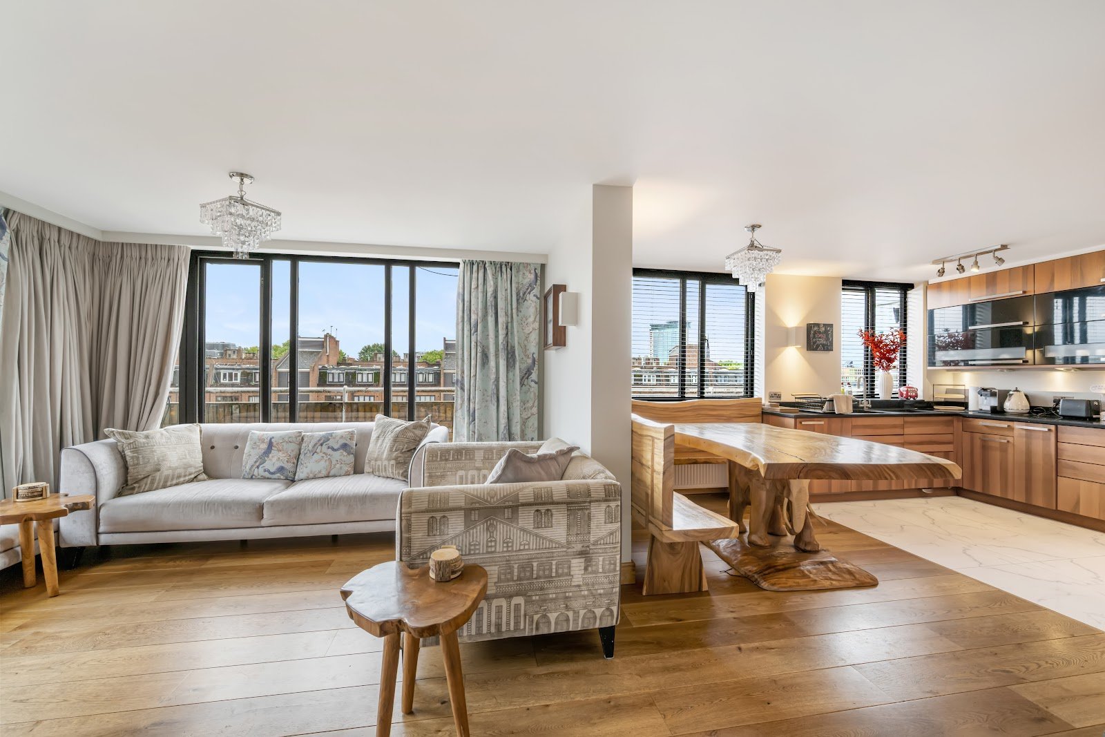 Chesterton Square, Kensington, W8