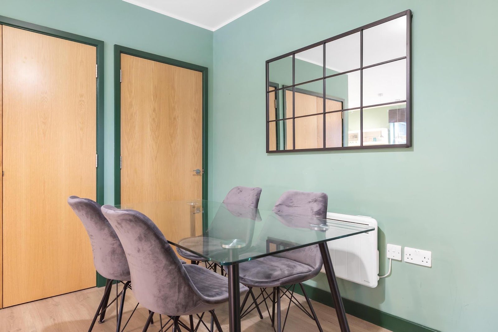 223 Clapham Road, Stockwell, SW9