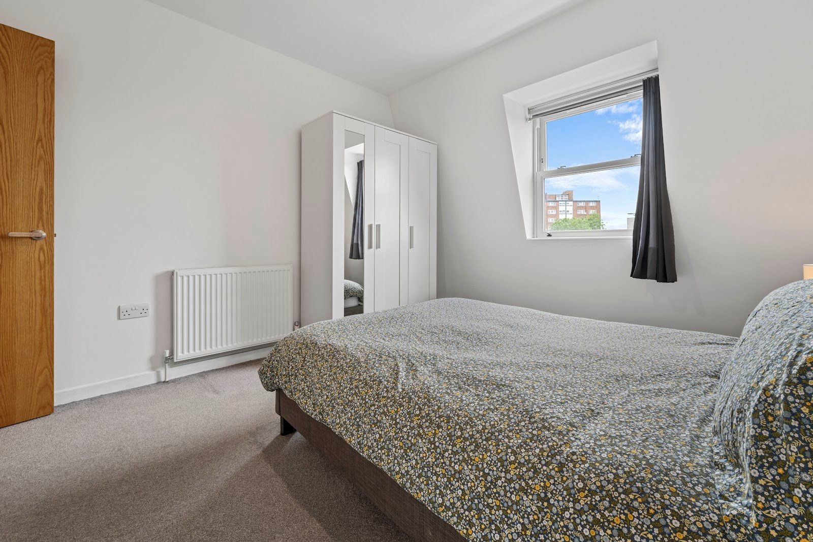 223 Clapham Road, Stockwell, SW9