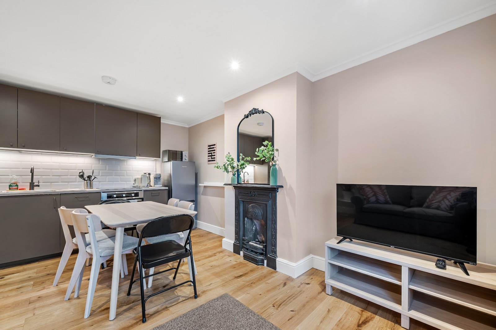 Webster Gardens, Ealing, W5