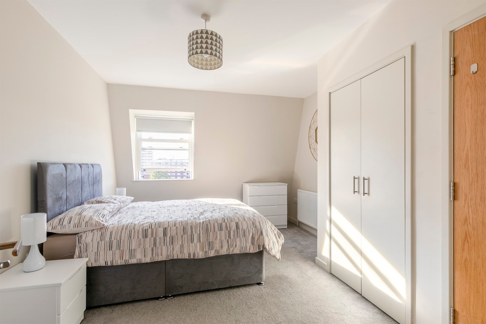223 Clapham Road, Stockwell, SW9