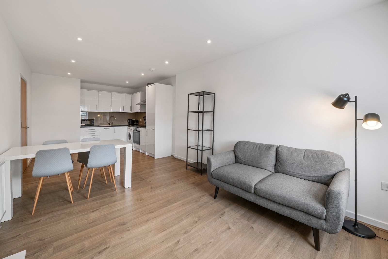 223 Clapham Road, Stockwell, SW9