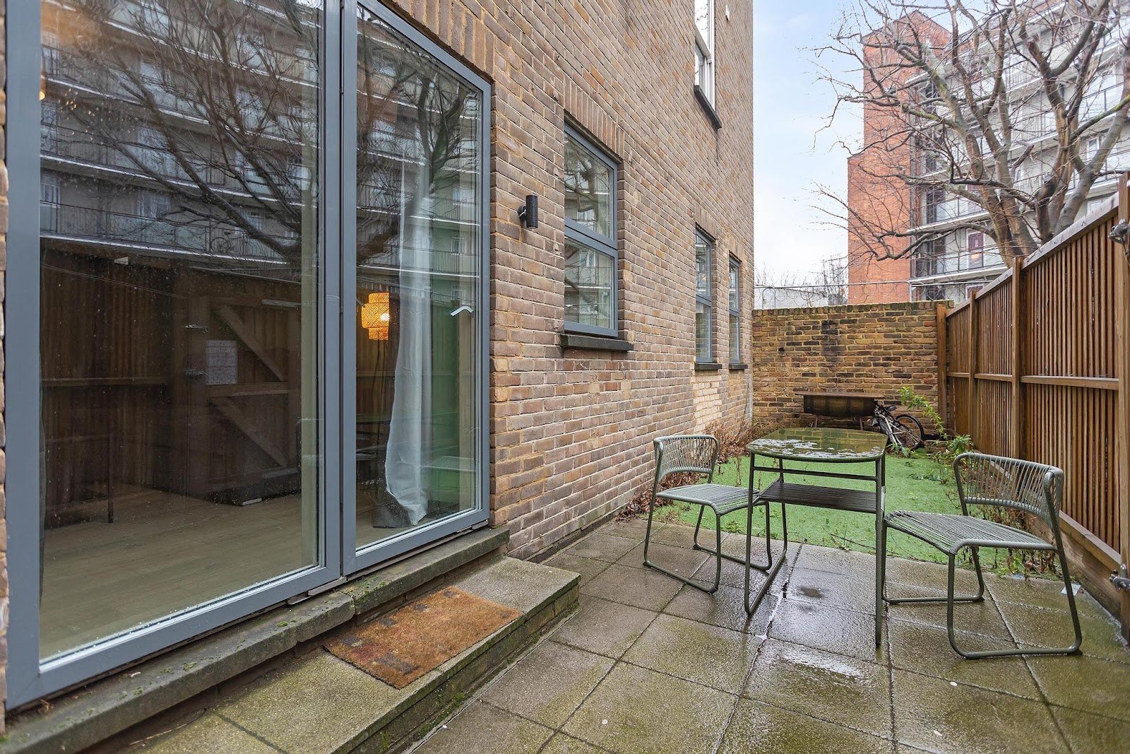 223 Clapham Road, Stockwell, SW9