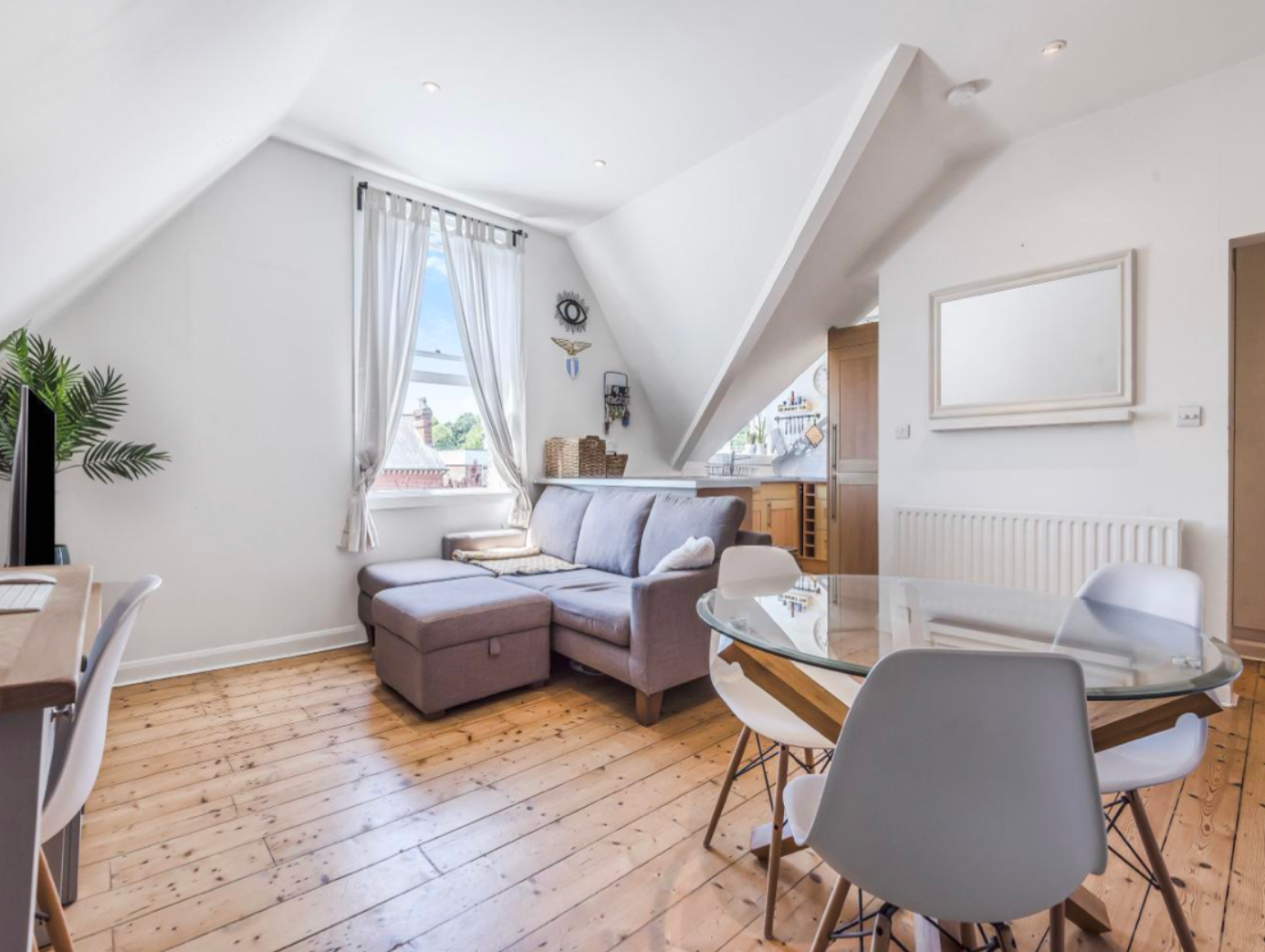 Darlaston Road, Wimbledon, SW19