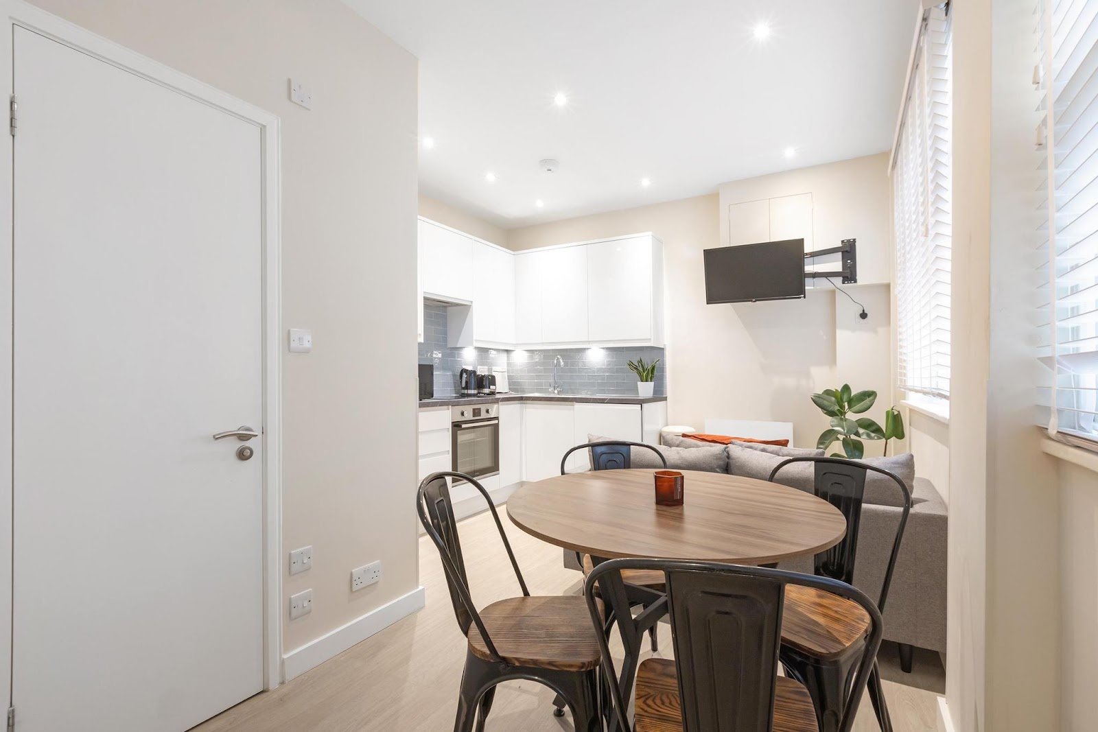 Adrian Mews, Earl’s Court, SW10