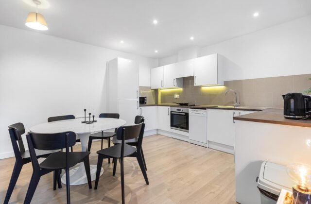 221 Clapham Road, Stockwell