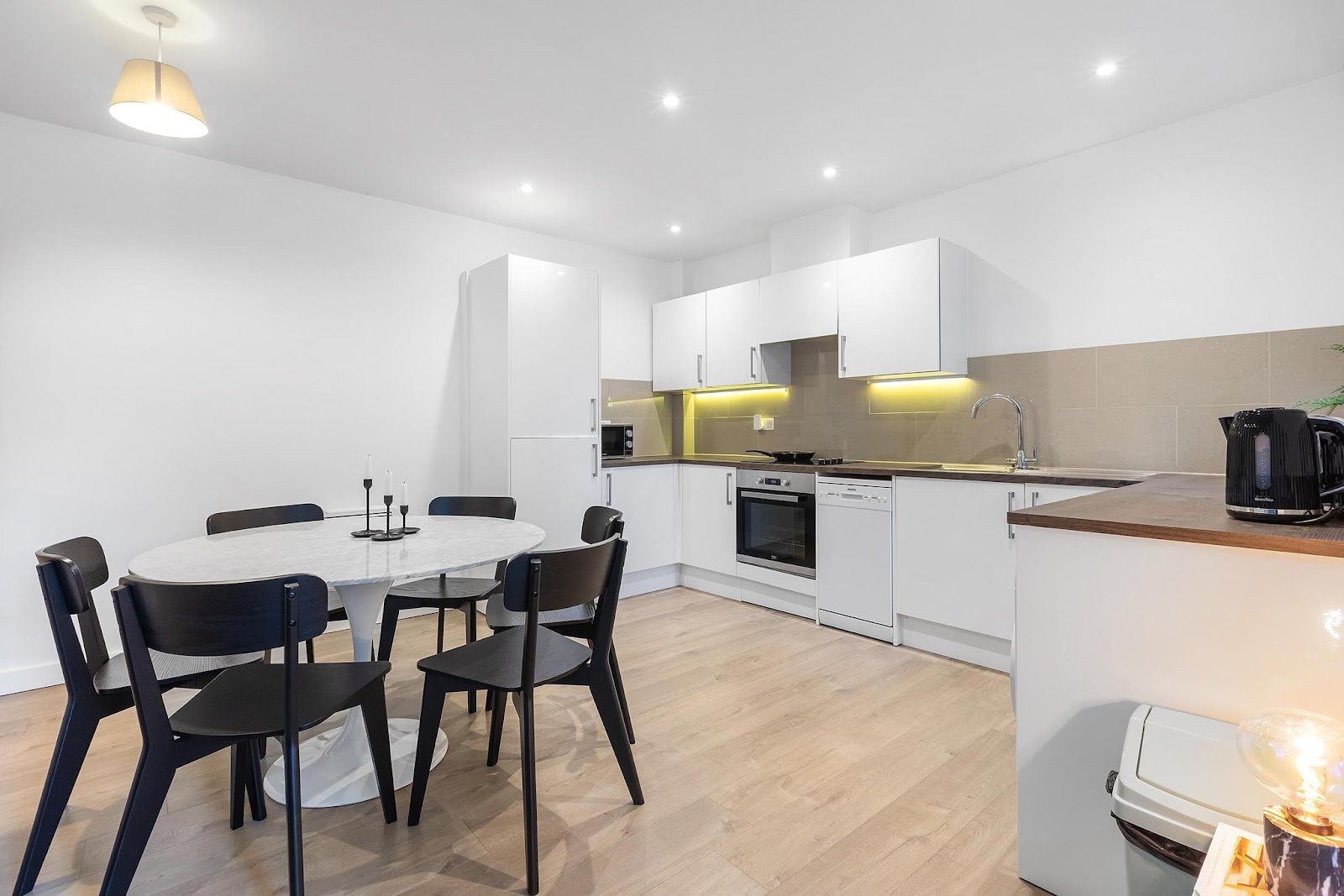 223 Clapham Road, Stockwell, SW9