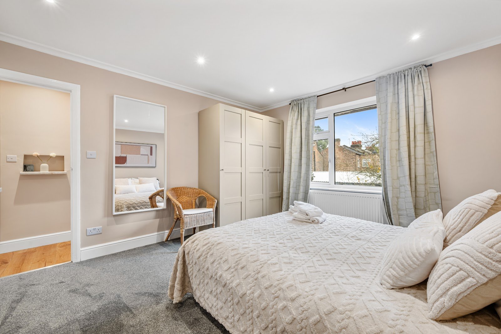 Webster Gardens, Ealing, W5