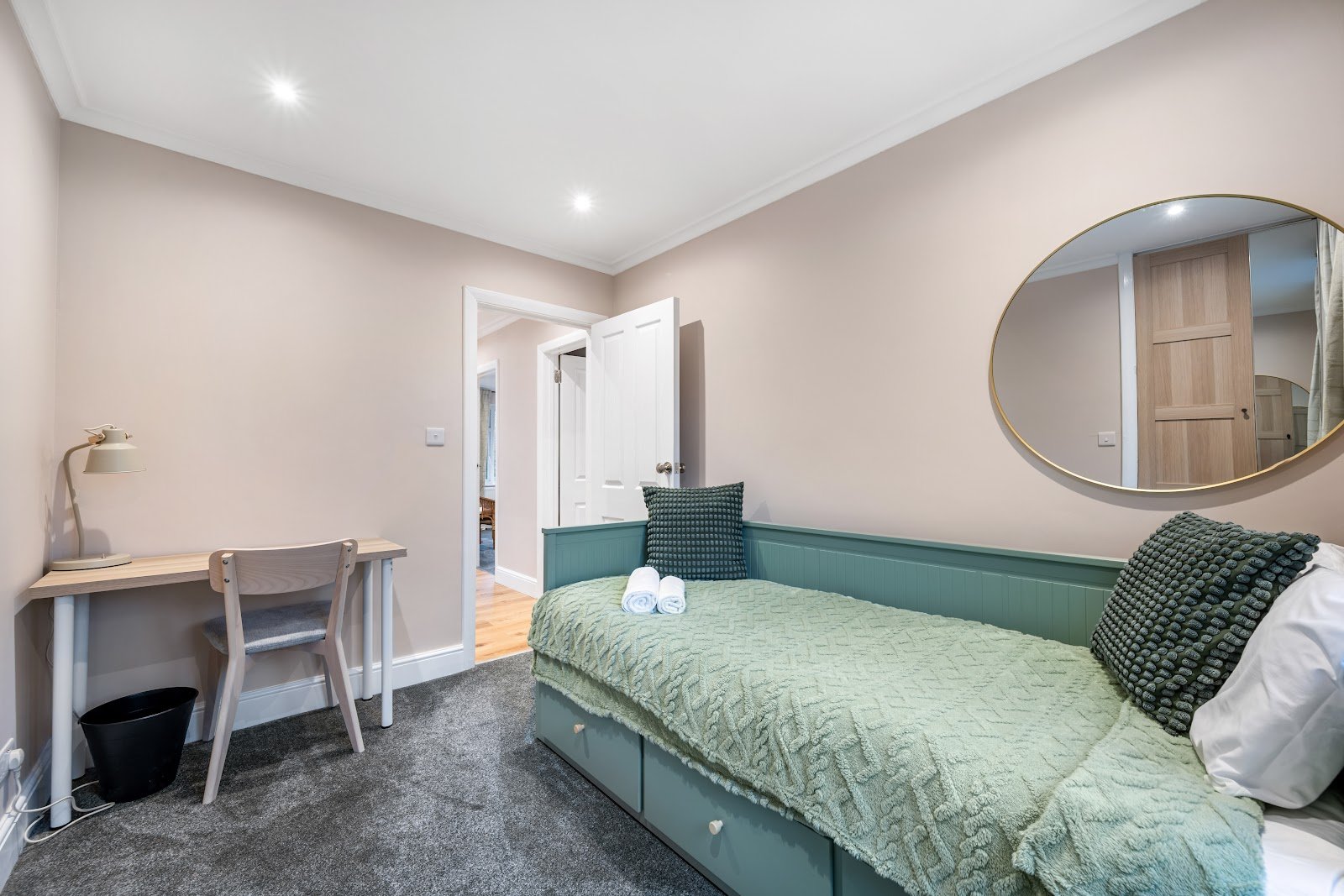 Webster Gardens, Ealing, W5