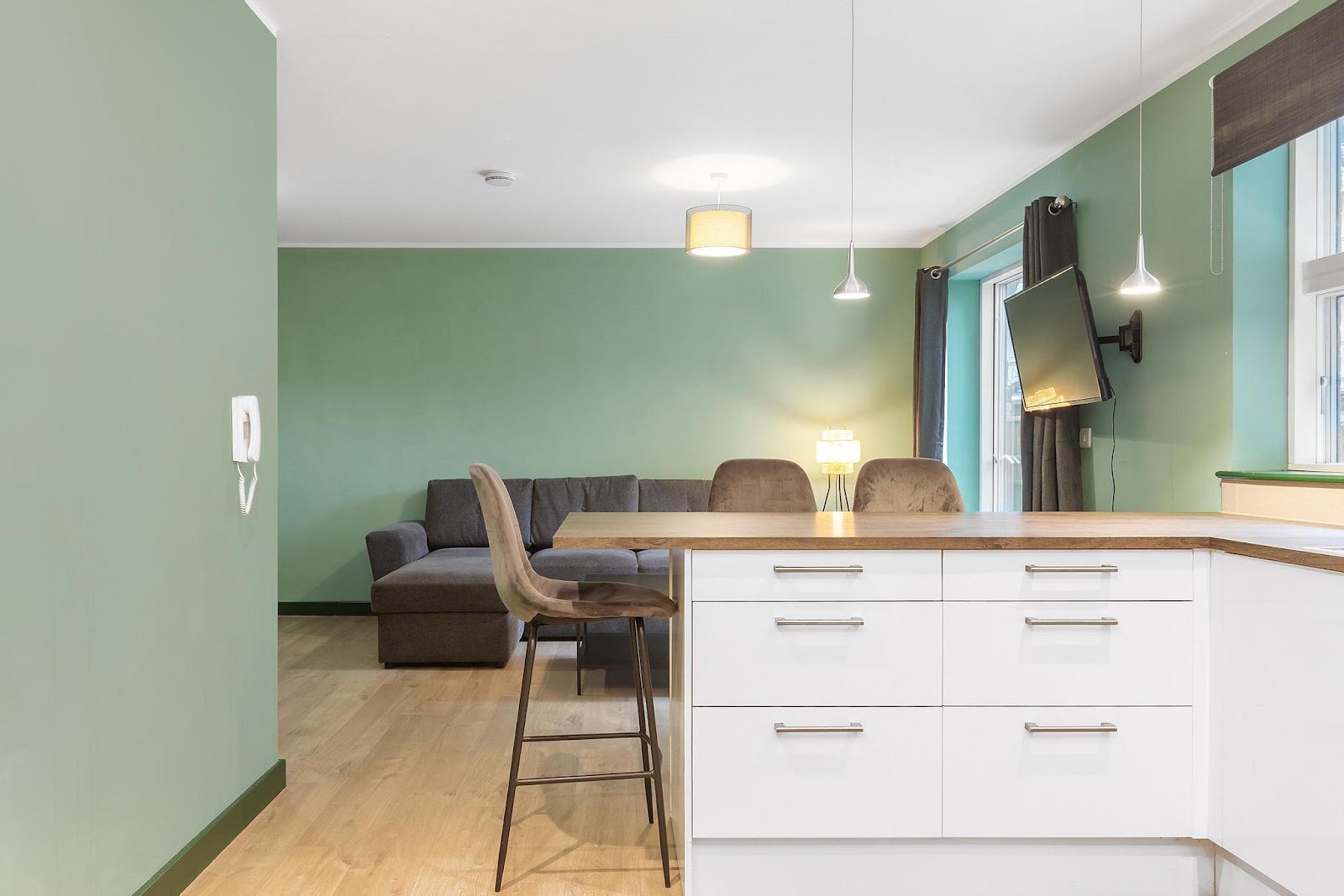 223 Clapham Road, Stockwell, SW9