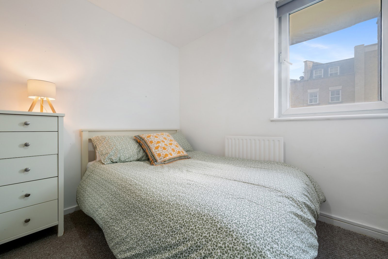 Dovet Court, South Lambeth, SW8